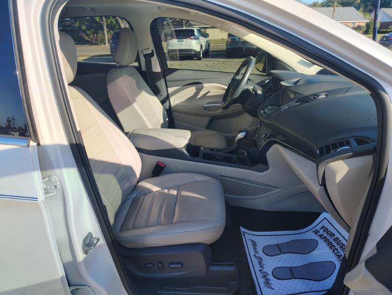 Ford Escape Titanium FWD 2019