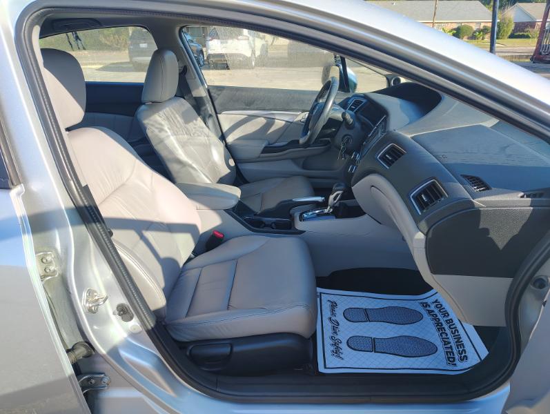 Honda Civic EX-L Sedan 5-Speed AT 2013