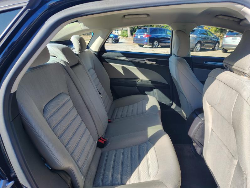 Ford Fusion Hybrid S 2018