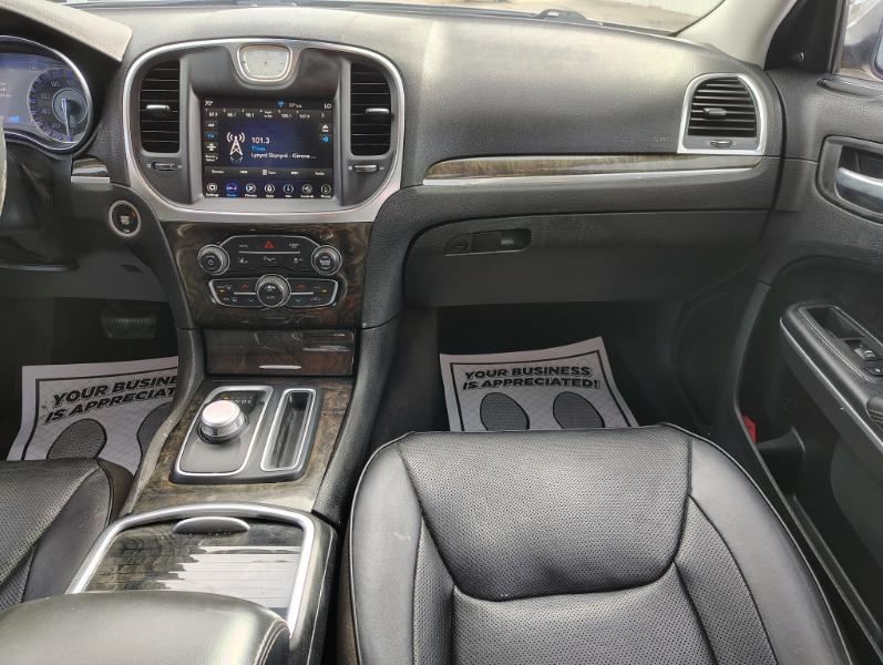 Chrysler 300 Limited RWD 2018