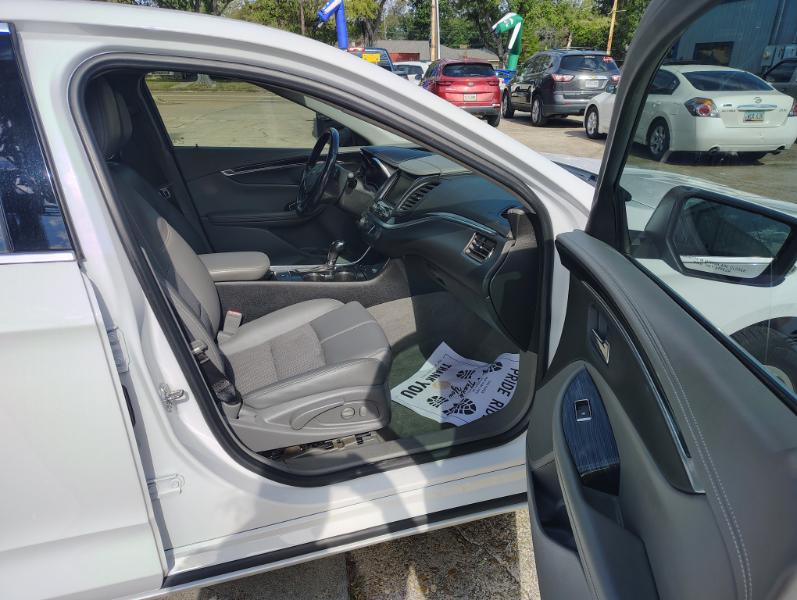 Chevrolet Impala LT 2019