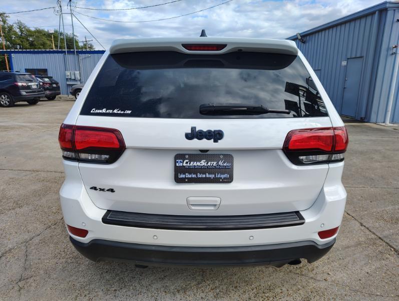 Jeep Grand Cherokee Laredo 4WD 2018