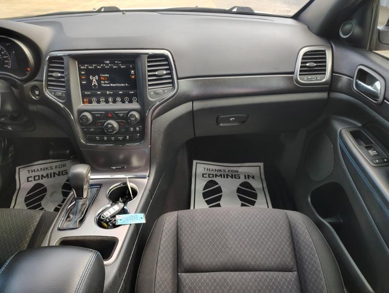 Jeep Grand Cherokee Laredo 4WD 2018