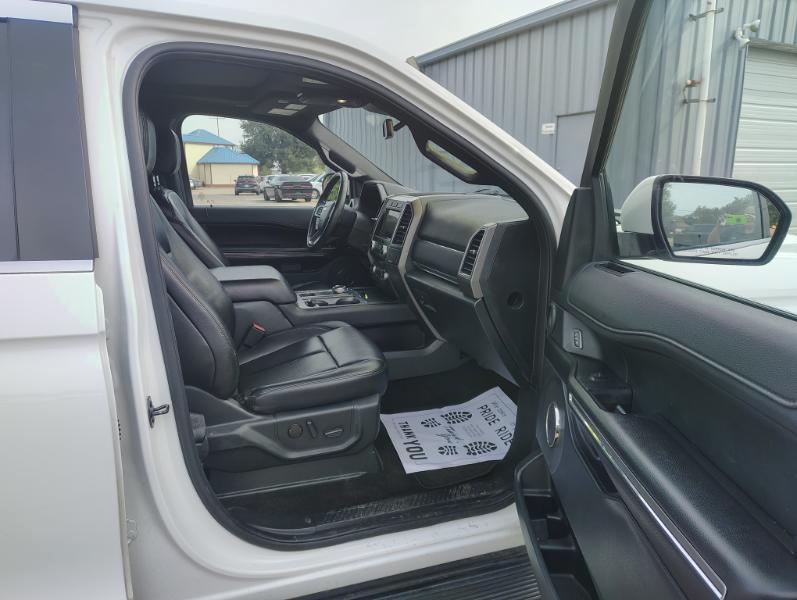 Ford Expedition XLT 2021