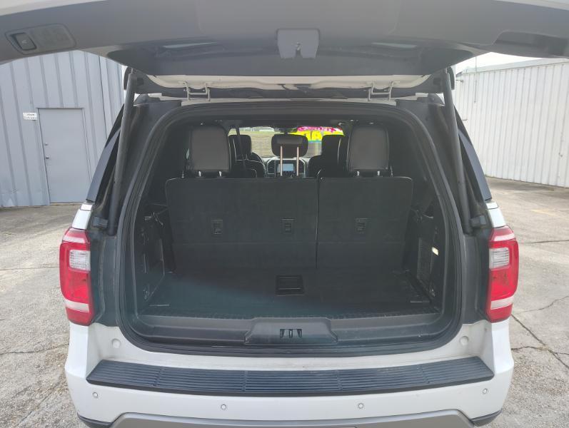 Ford Expedition XLT 2021