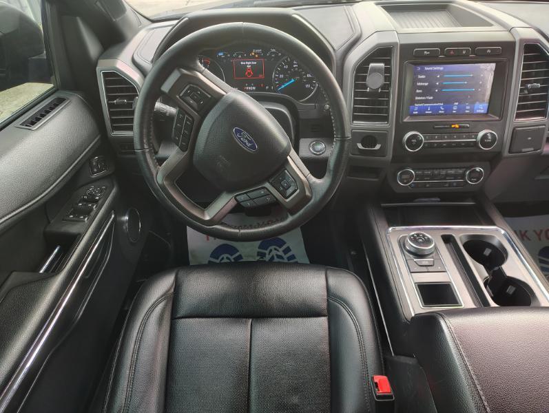 Ford Expedition XLT 2020