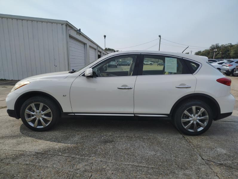 Infiniti QX50 Base RWD 2017