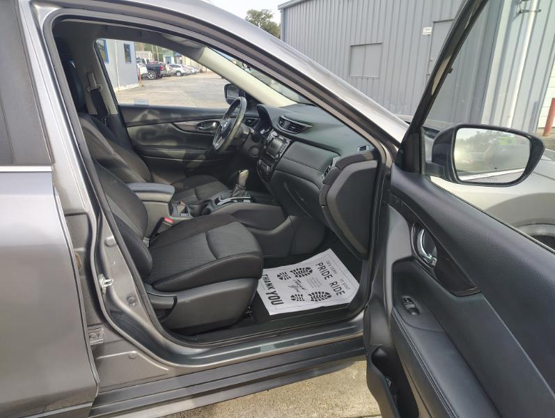 Nissan Rogue SV 2WD 2019