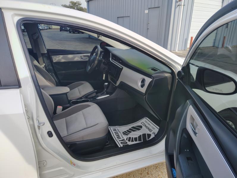 Toyota Corolla L CVT 2018