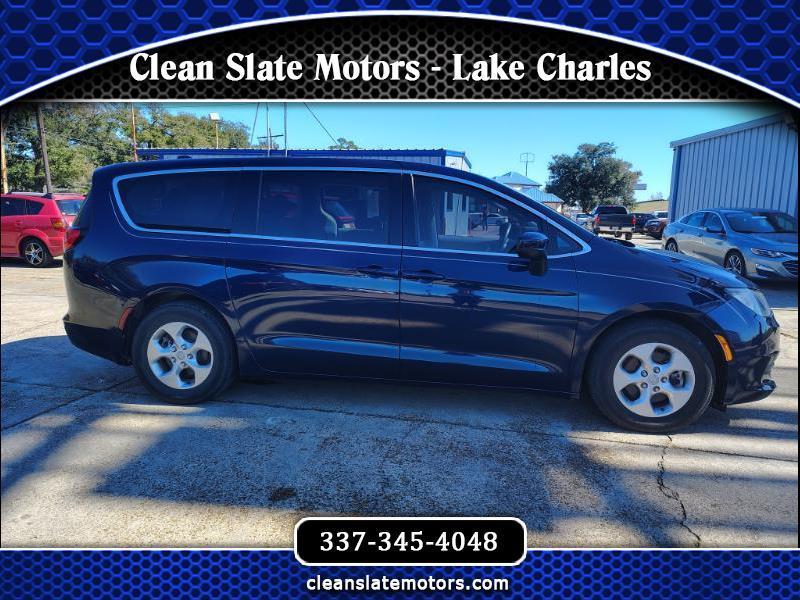 2017 Chrysler Pacifica LX