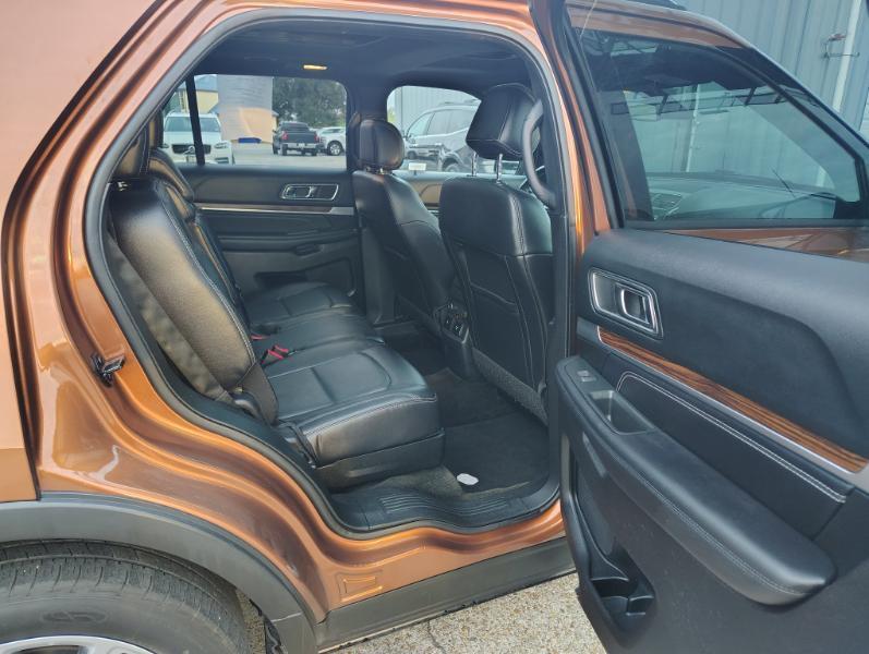 Ford Explorer Limited FWD 2017