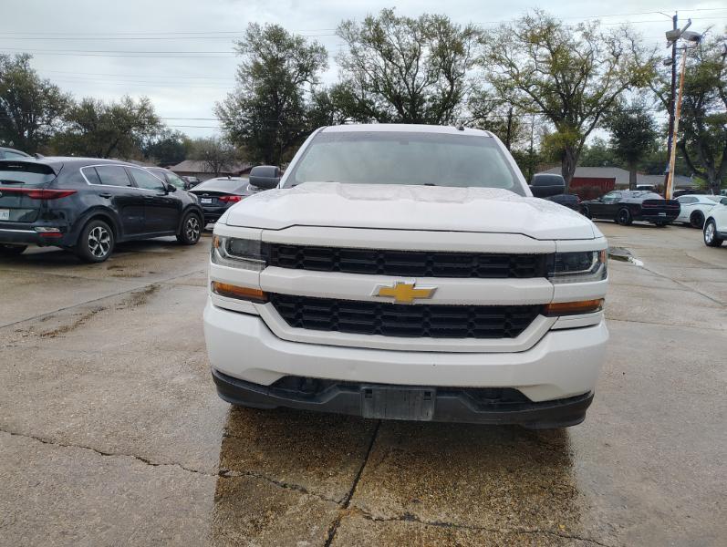 Chevrolet Silverado 1500 Custom Crew Cab 2WD 2018