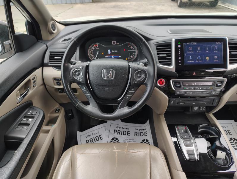 Honda Pilot Touring 2WD 2016