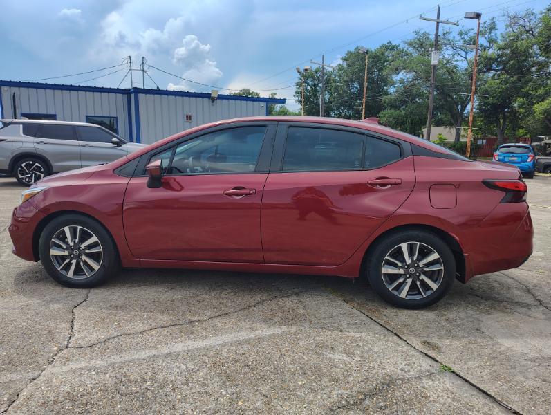 Nissan Versa SV 2021