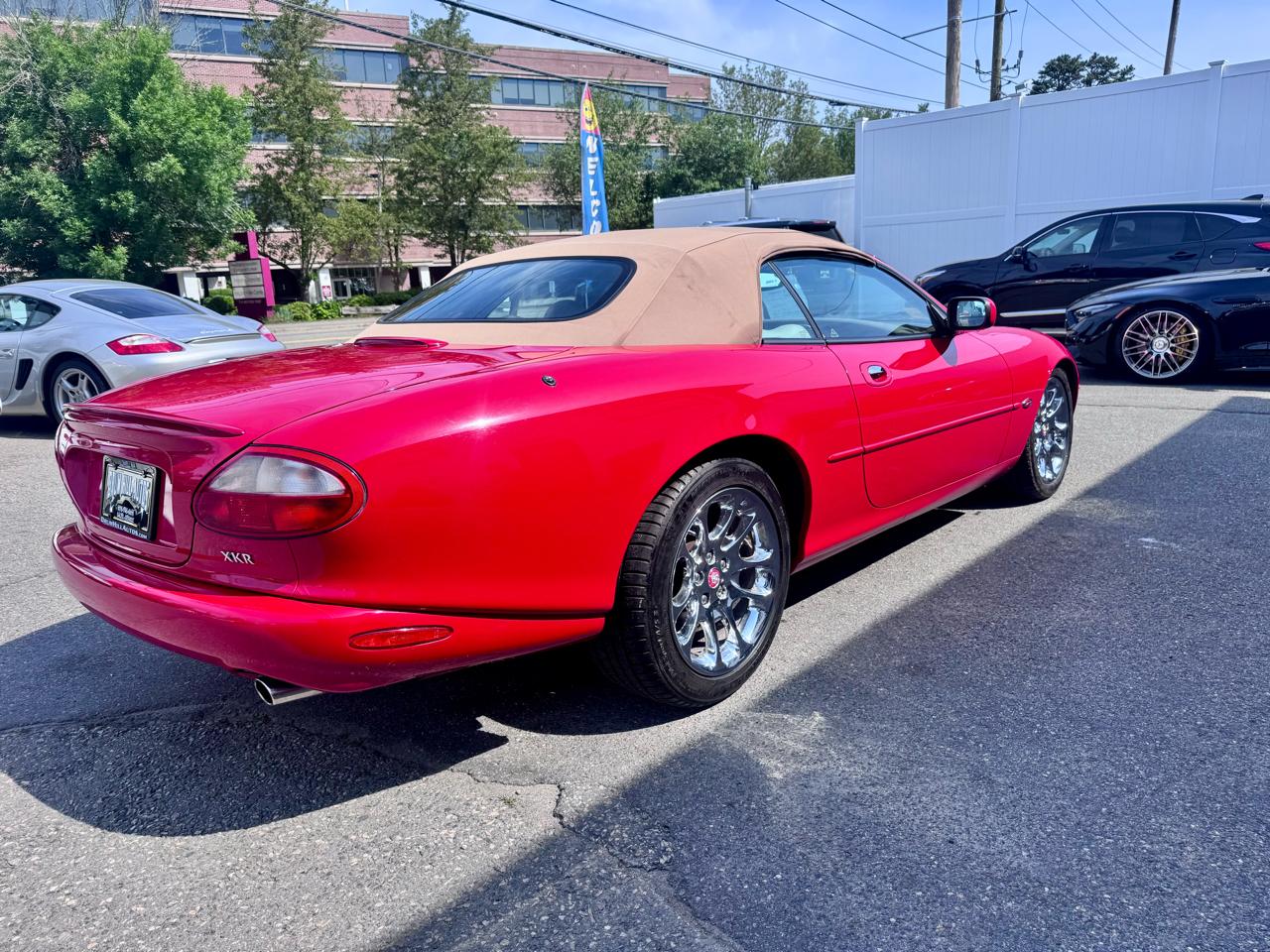 Jaguar XK8 XKR Convertible 2000