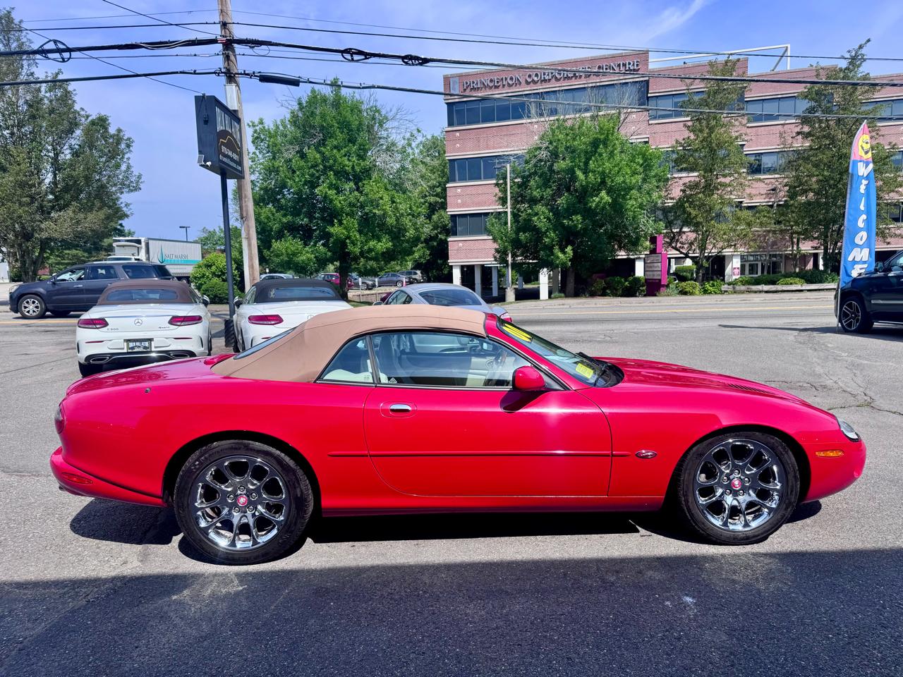 Jaguar XK8 XKR Convertible 2000