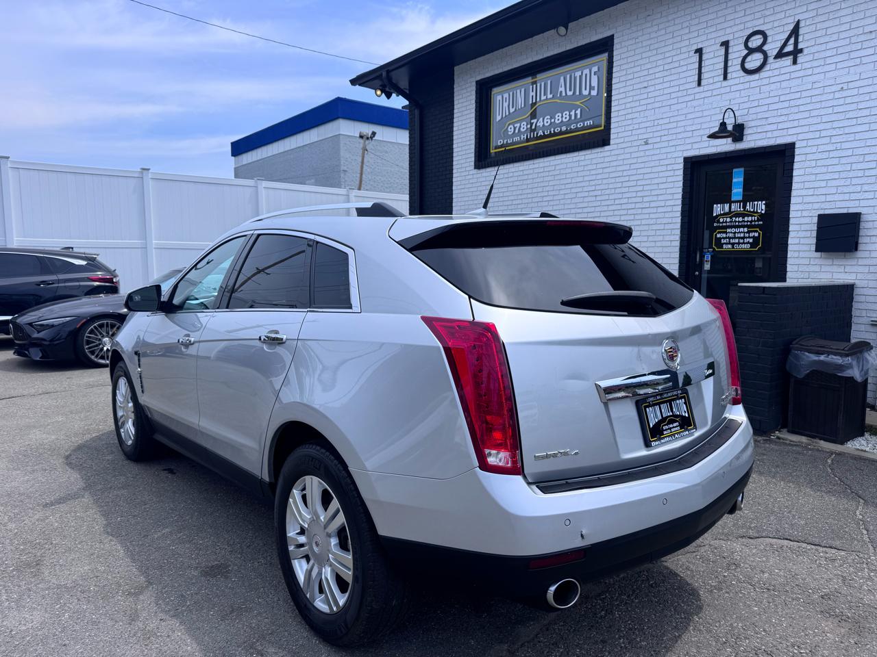Cadillac SRX Luxury Collection AWD 2011