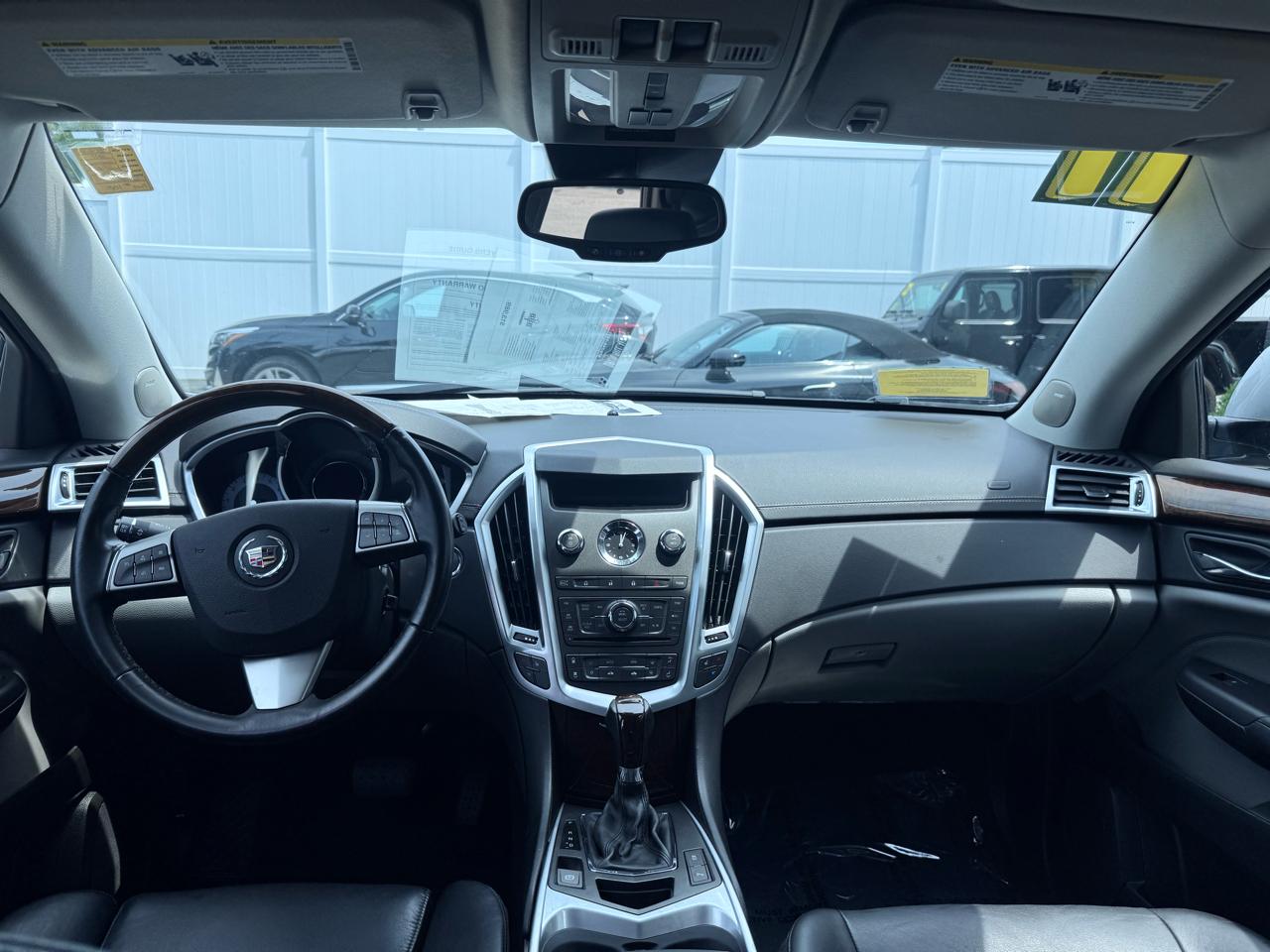 Cadillac SRX Luxury Collection AWD 2011