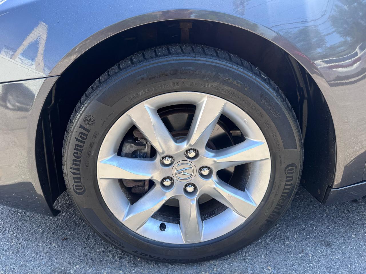 Acura TL 6-Speed AT 2012