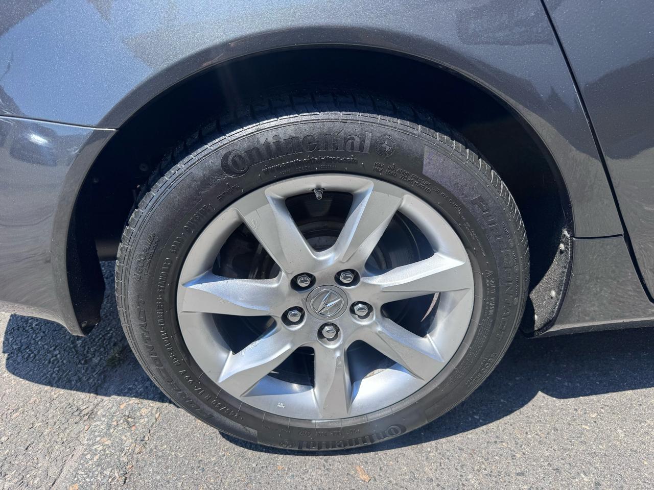 Acura TL 6-Speed AT 2012
