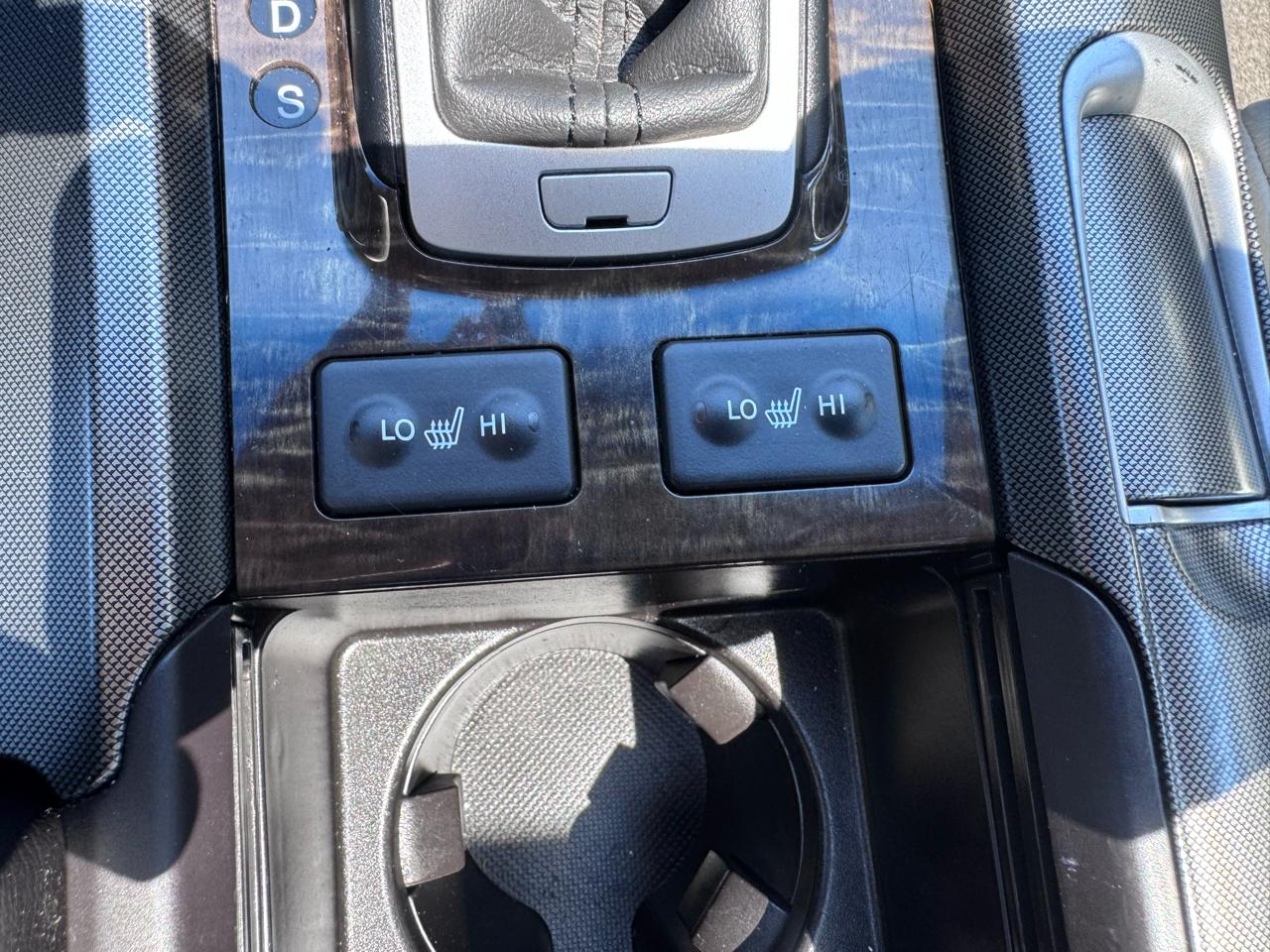 Acura TL 6-Speed AT 2012