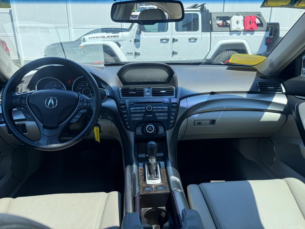 Acura TL 6-Speed AT 2012