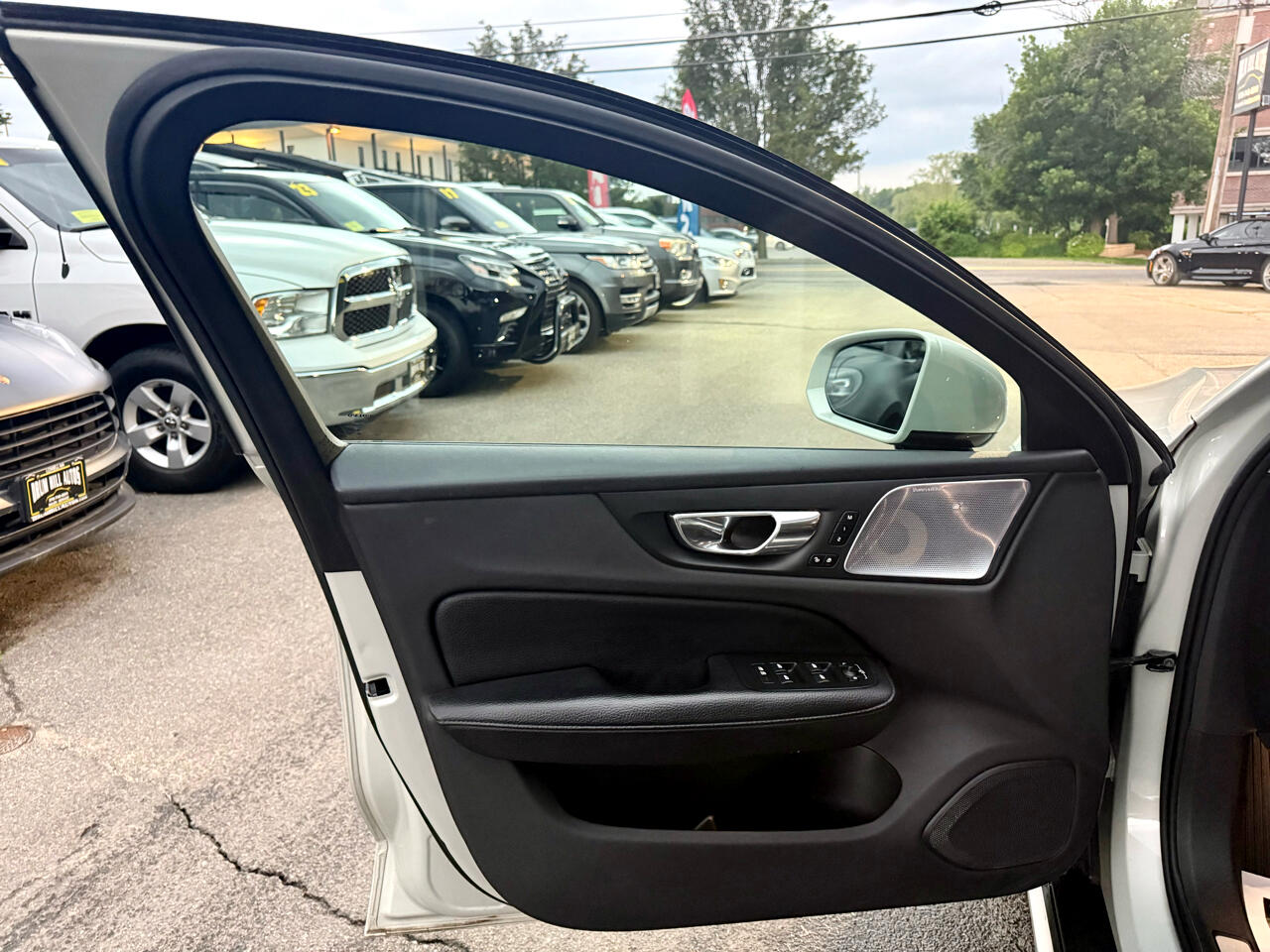 2020 Volvo V60 Cross Country T5 AWD photo 15