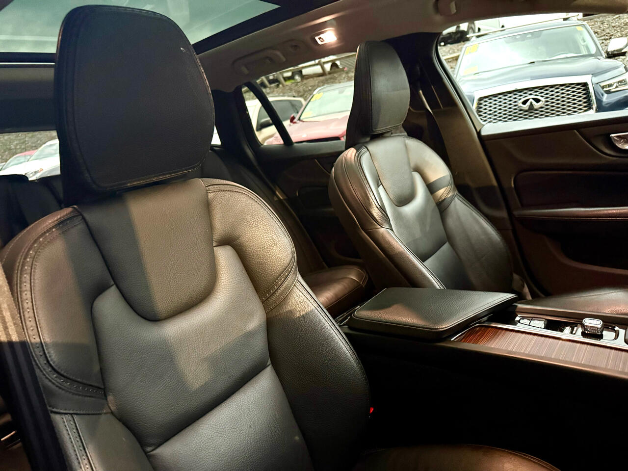 2020 Volvo V60 Cross Country T5 AWD photo 28
