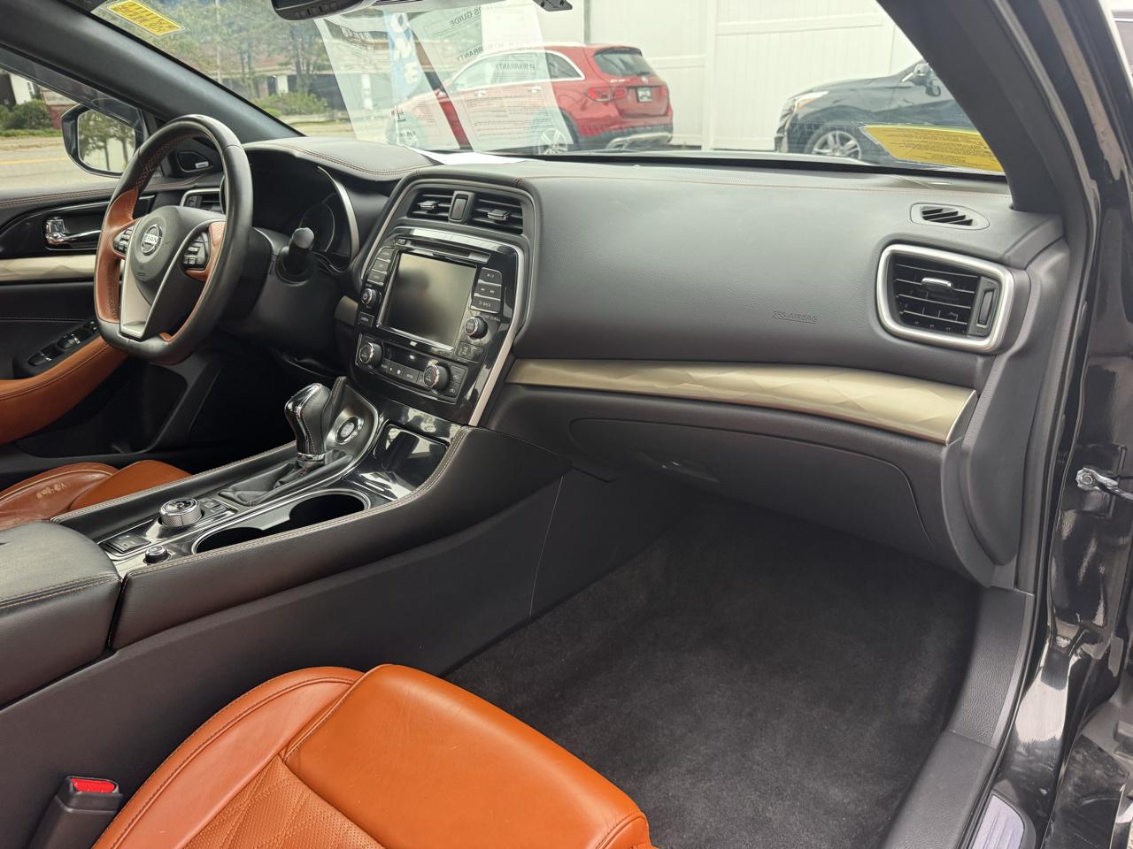 2019 Nissan Maxima Platinum - Photo 30
