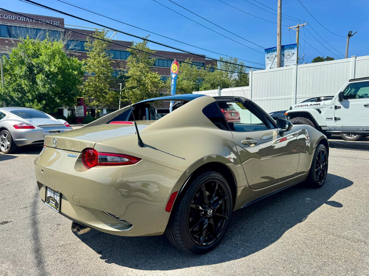 Mazda MX-5 Miata RF Club 6AT 2023