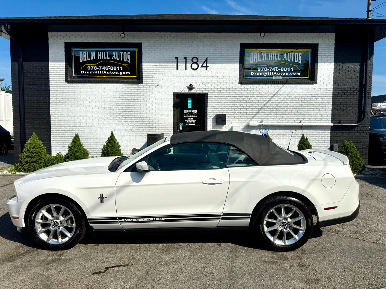 Ford Mustang V6 Convertible 2010 Ford Mustang V6 Convertible 2010