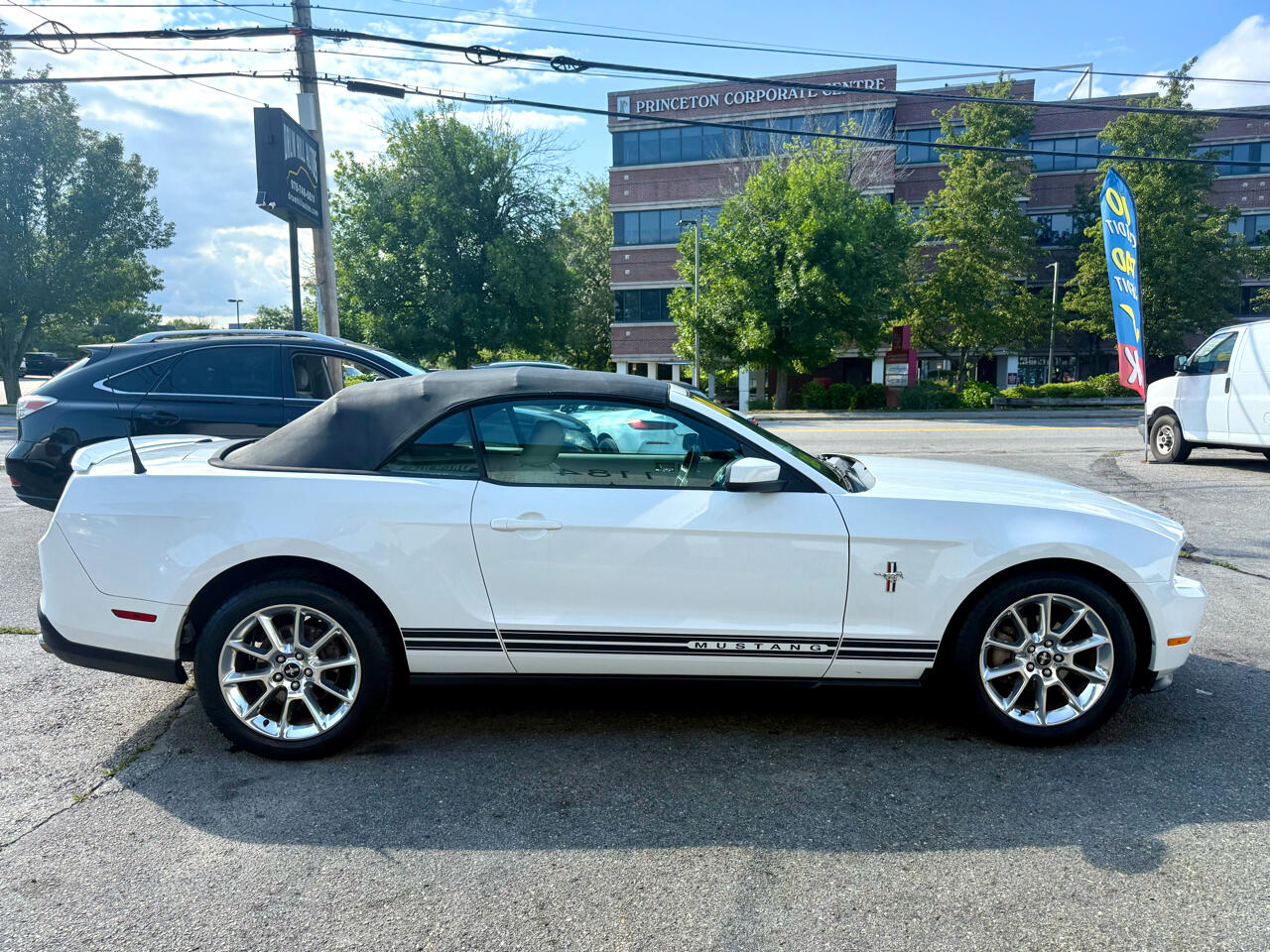 Ford Mustang V6 Convertible 2010 Ford Mustang V6 Convertible 2010