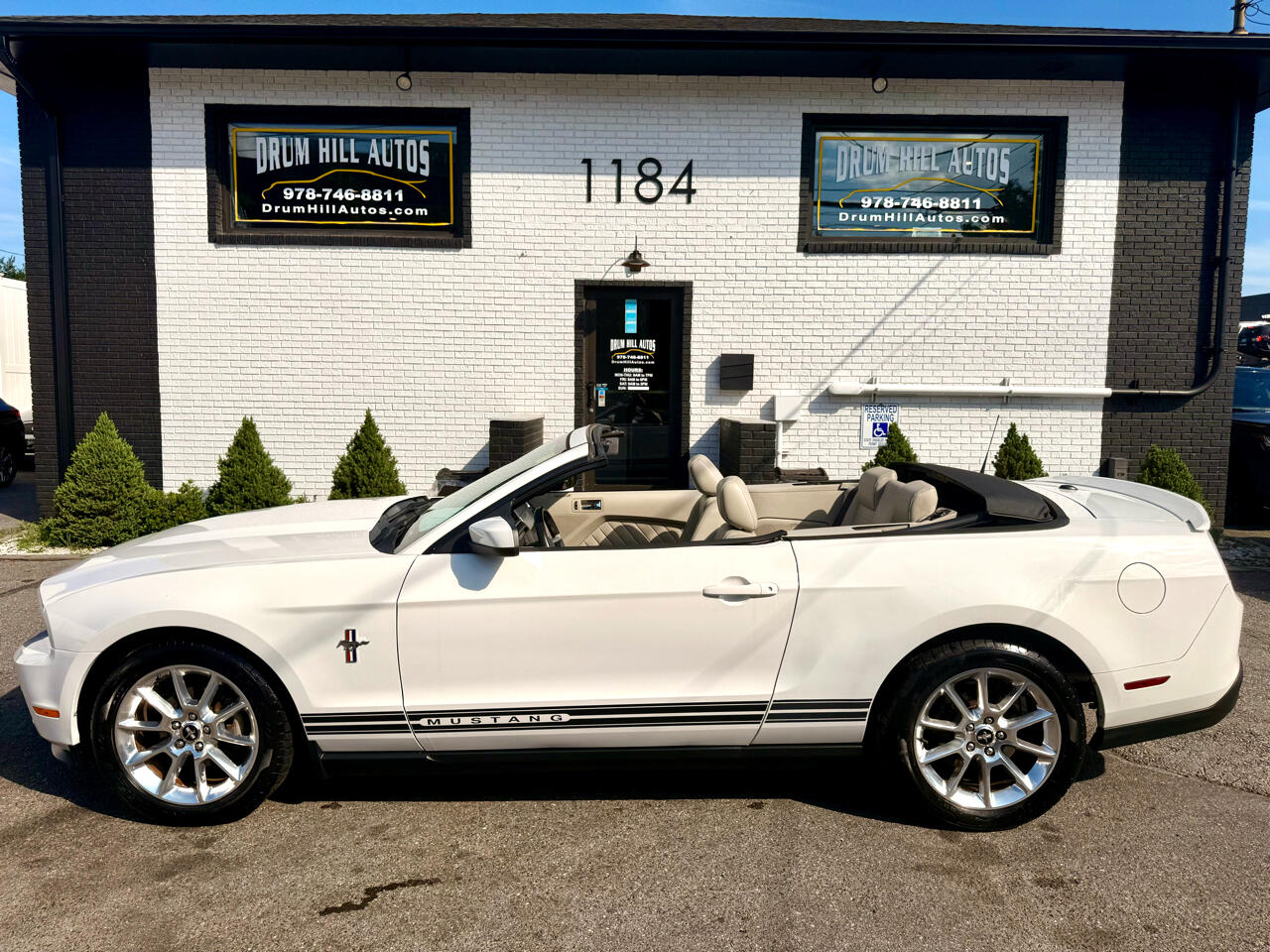 Ford Mustang V6 Convertible 2010 Ford Mustang V6 Convertible 2010