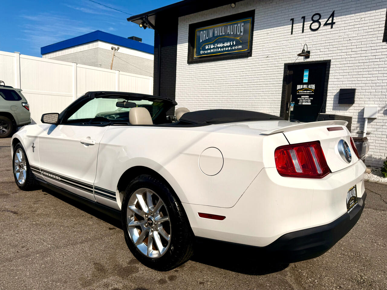 Ford Mustang V6 Convertible 2010 Ford Mustang V6 Convertible 2010