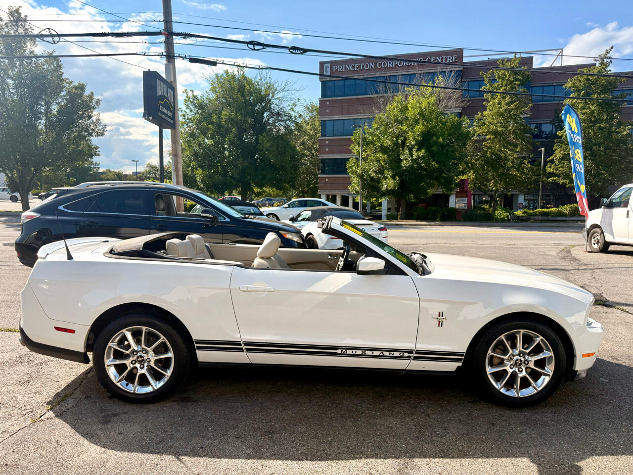 Ford Mustang V6 Convertible 2010 Ford Mustang V6 Convertible 2010