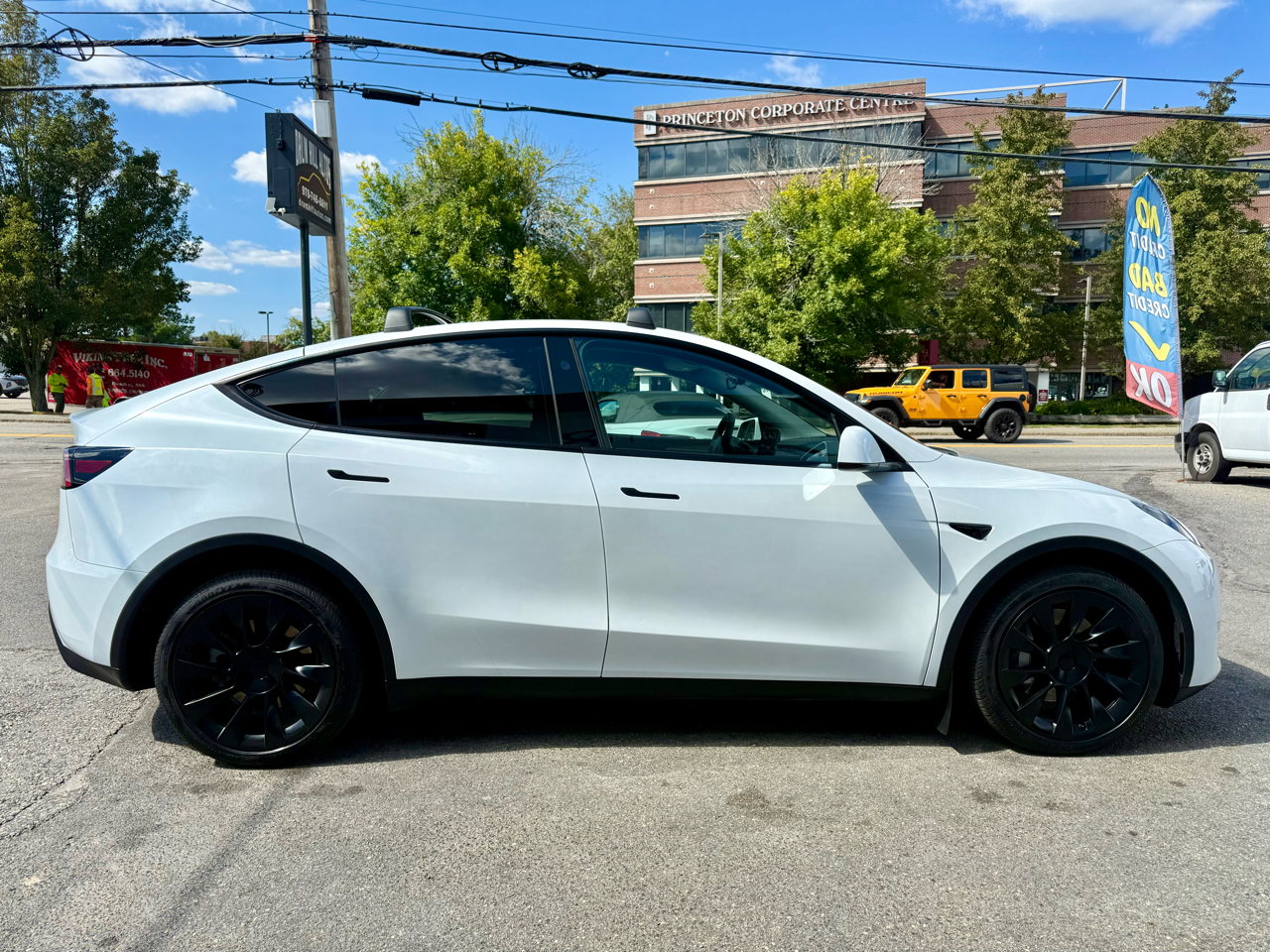 Tesla Model Y Long Range 2023 Tesla Model Y Long Range 2023