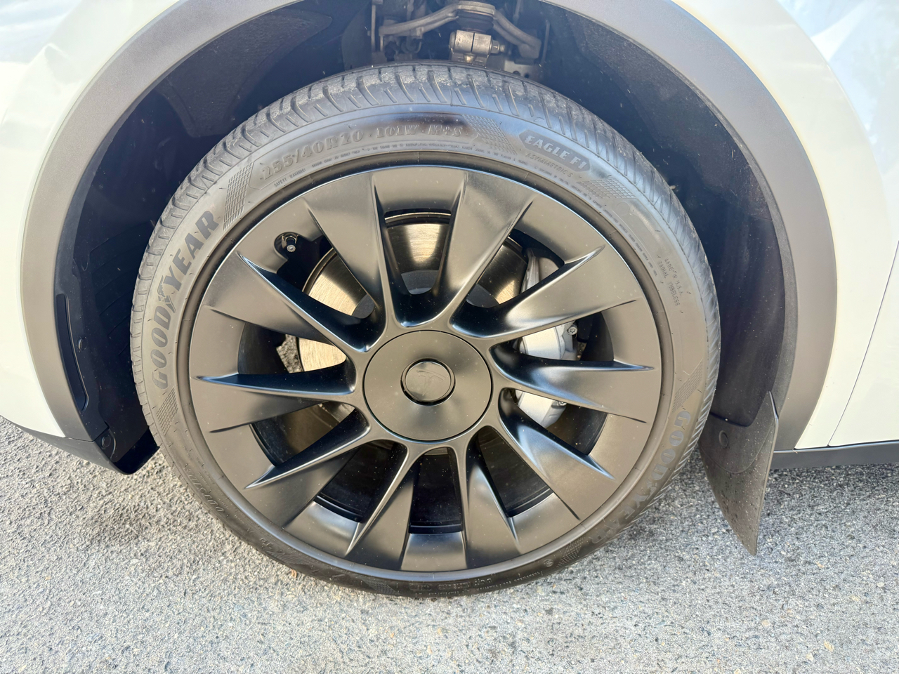 Tesla Model Y Long Range 2023 Tesla Model Y Long Range 2023