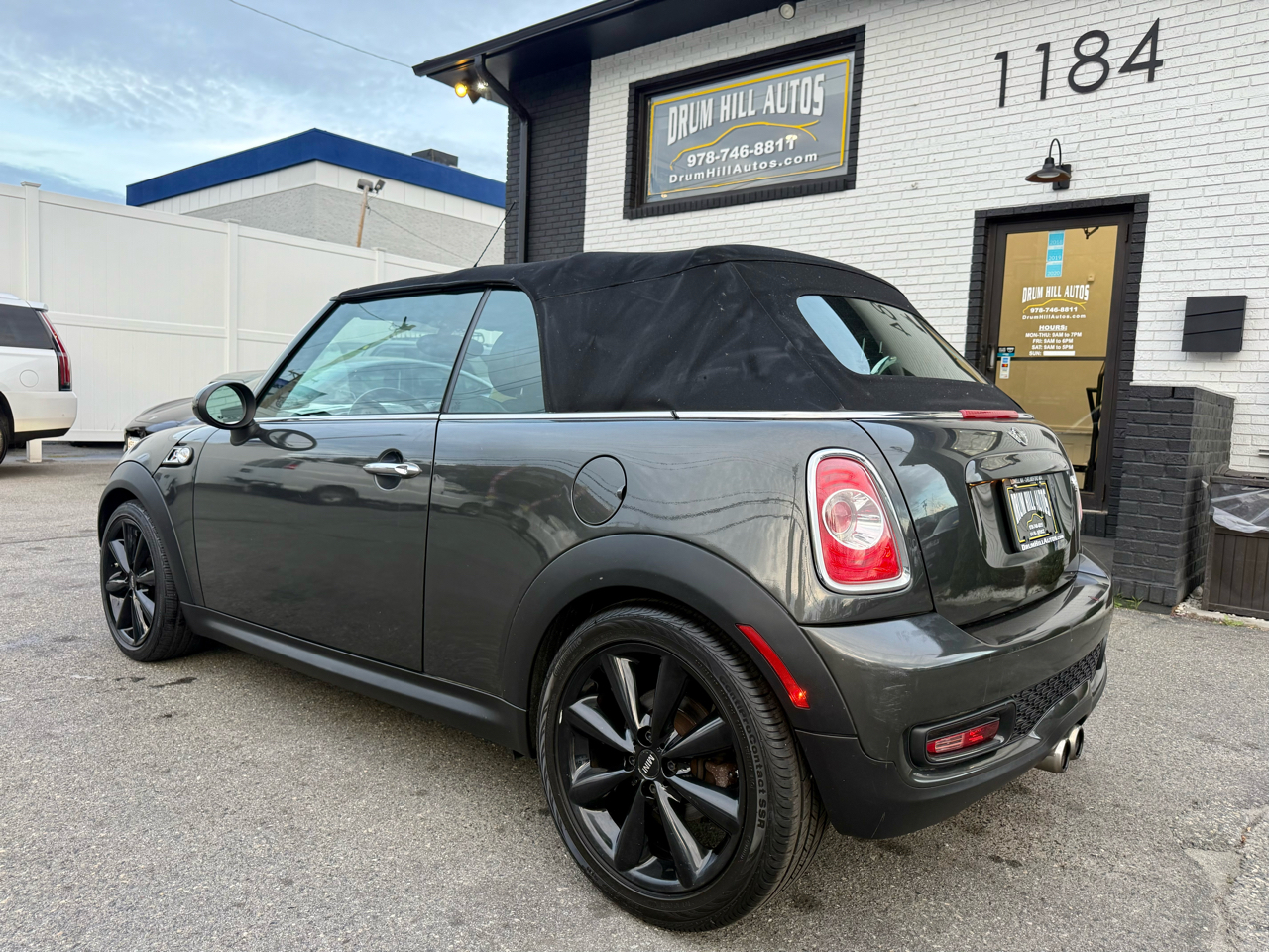 2014 Mini Cooper S Convertible photo 3