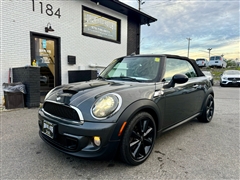 2014 MINI Cooper 