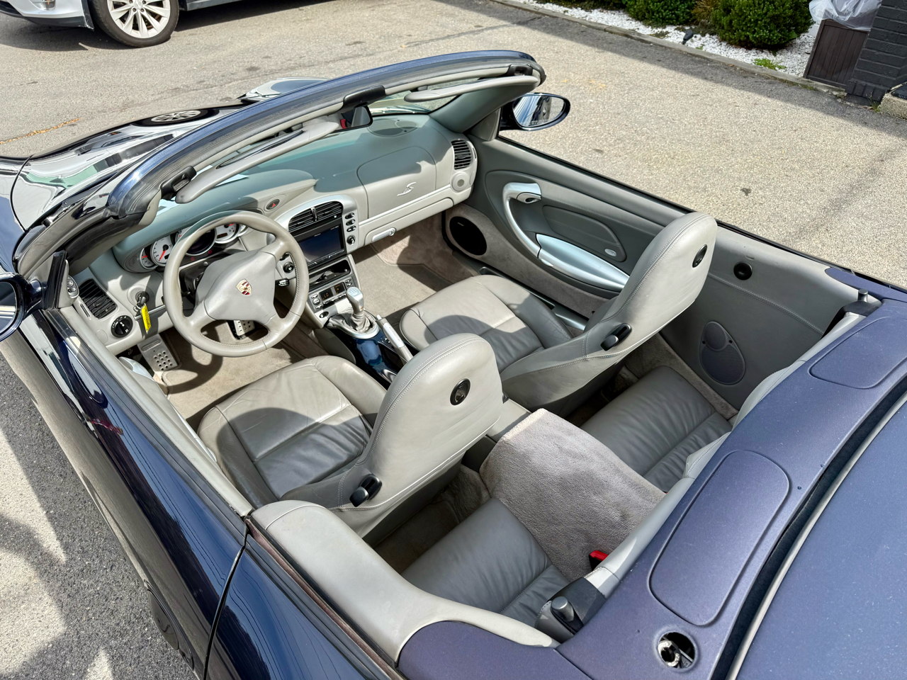 2004 Porsche 911 4S Cabriolet photo 11