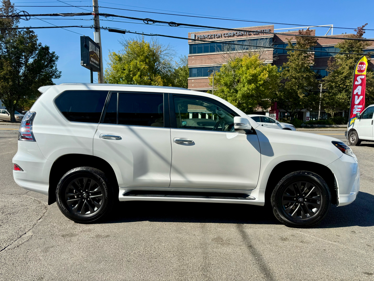 2020 Lexus GX 460 Luxury photo 6