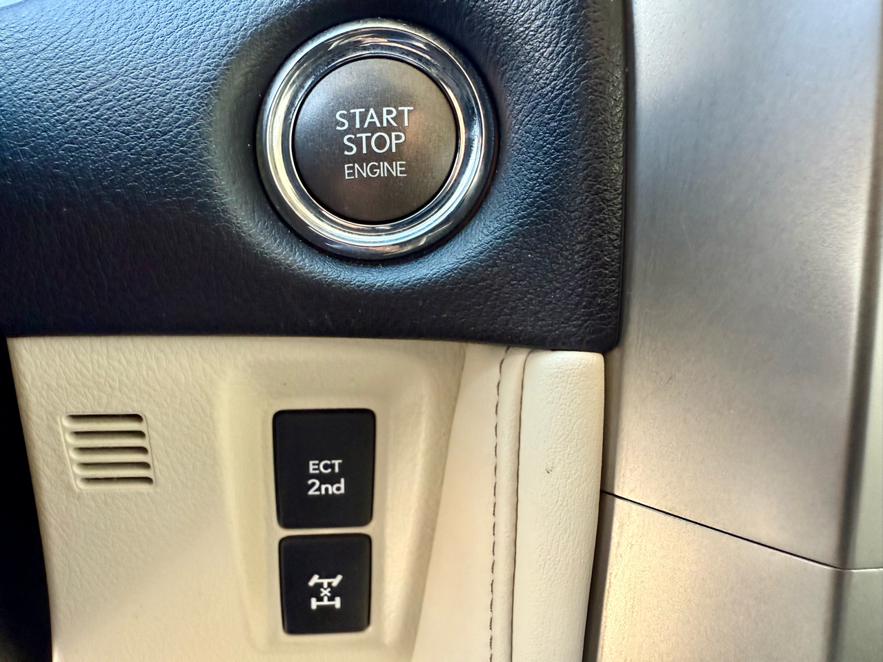 2020 Lexus GX 460 Luxury photo 35
