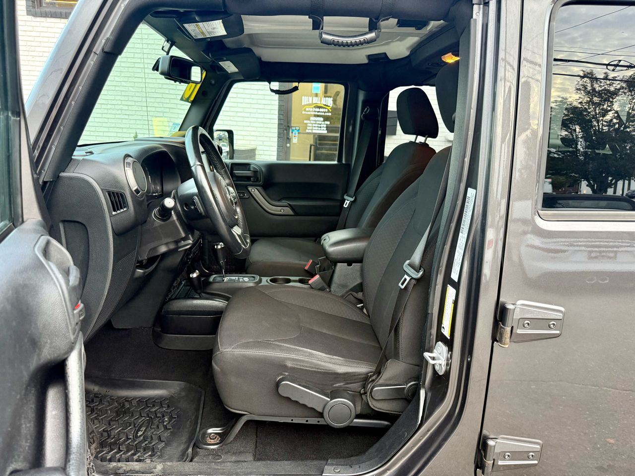 Jeep Wrangler Unlimited Sport 4WD 2016 Jeep Wrangler Unlimited Sport 4WD 2016