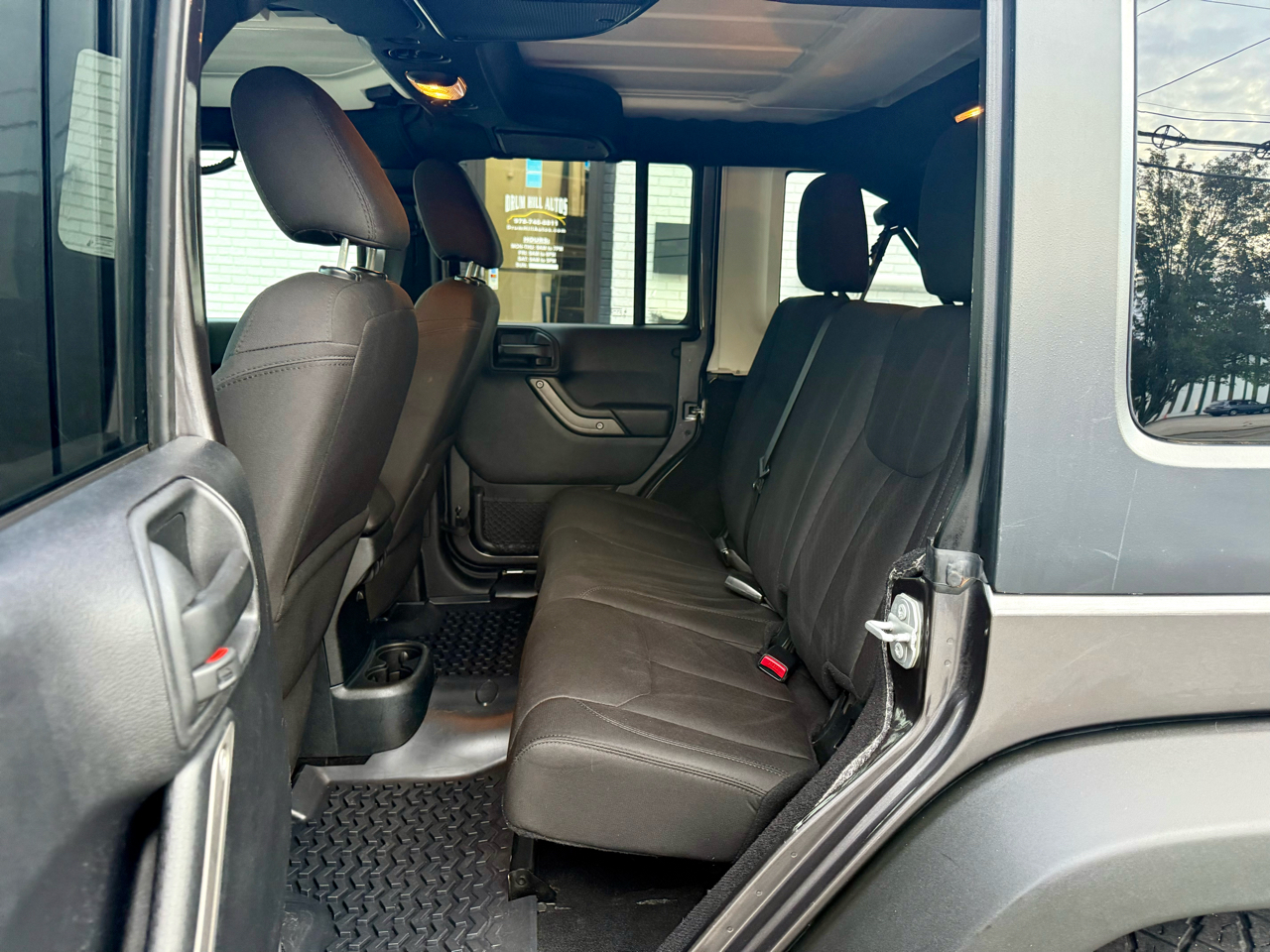 Jeep Wrangler Unlimited Sport 4WD 2016 Jeep Wrangler Unlimited Sport 4WD 2016