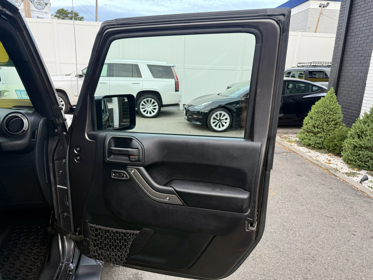 Jeep Wrangler Unlimited Sport 4WD 2016 Jeep Wrangler Unlimited Sport 4WD 2016