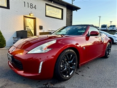2016 Nissan Z 