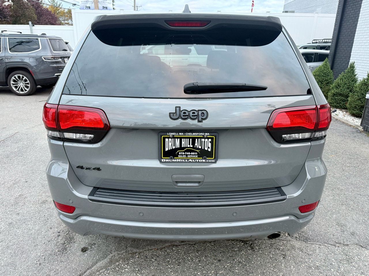 Jeep Grand Cherokee 4WD 4dr Laredo Altitude 2020 Jeep Grand Cherokee 4WD 4dr Laredo Altitude 2020