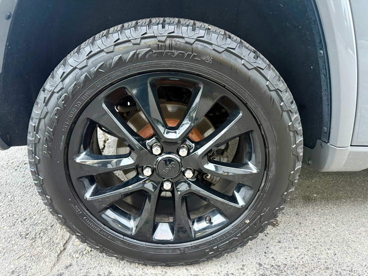 Jeep Grand Cherokee 4WD 4dr Laredo Altitude 2020 Jeep Grand Cherokee 4WD 4dr Laredo Altitude 2020