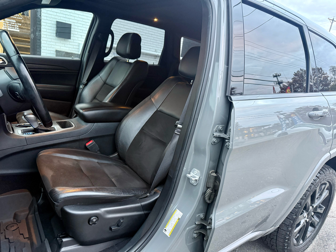 Jeep Grand Cherokee 4WD 4dr Laredo Altitude 2020 Jeep Grand Cherokee 4WD 4dr Laredo Altitude 2020