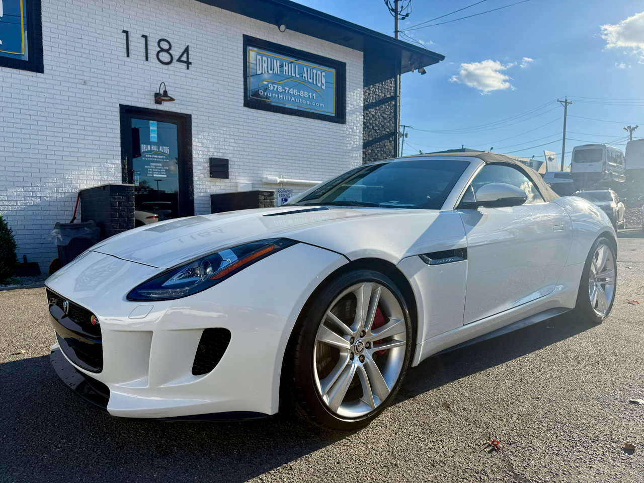 2014 Jaguar F-TYPE V8 S photo 2